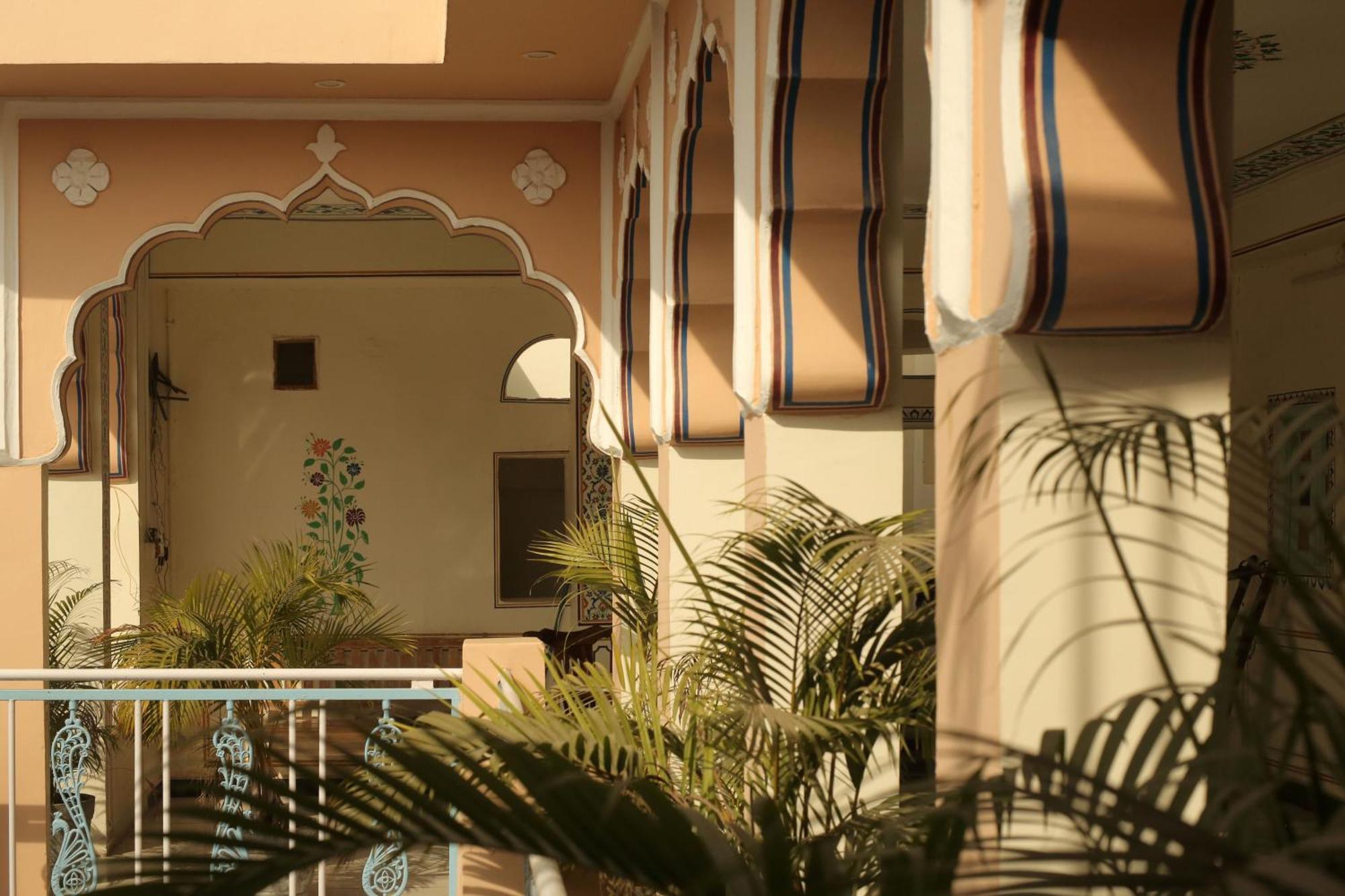 Kothipushkar Bed & Breakfast エクステリア 写真