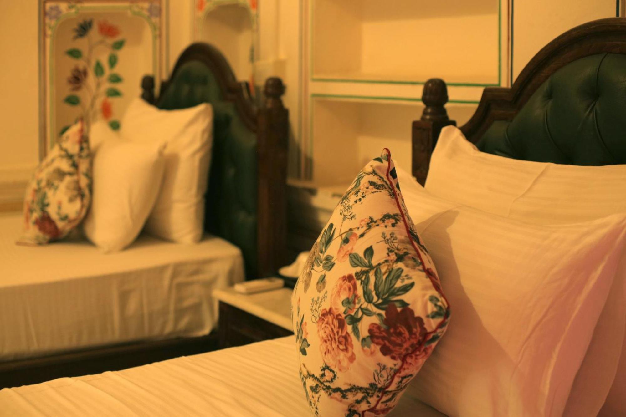 Kothipushkar Bed & Breakfast エクステリア 写真