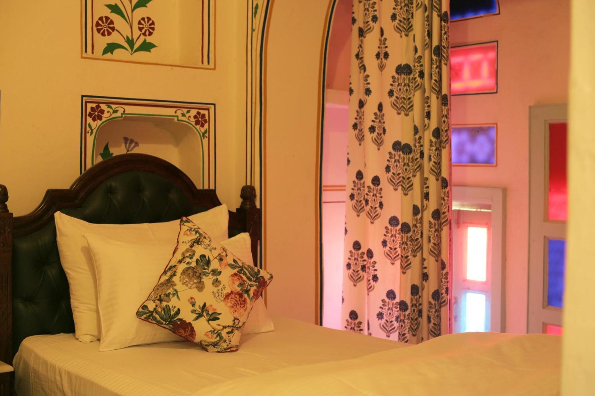 Kothipushkar Bed & Breakfast エクステリア 写真